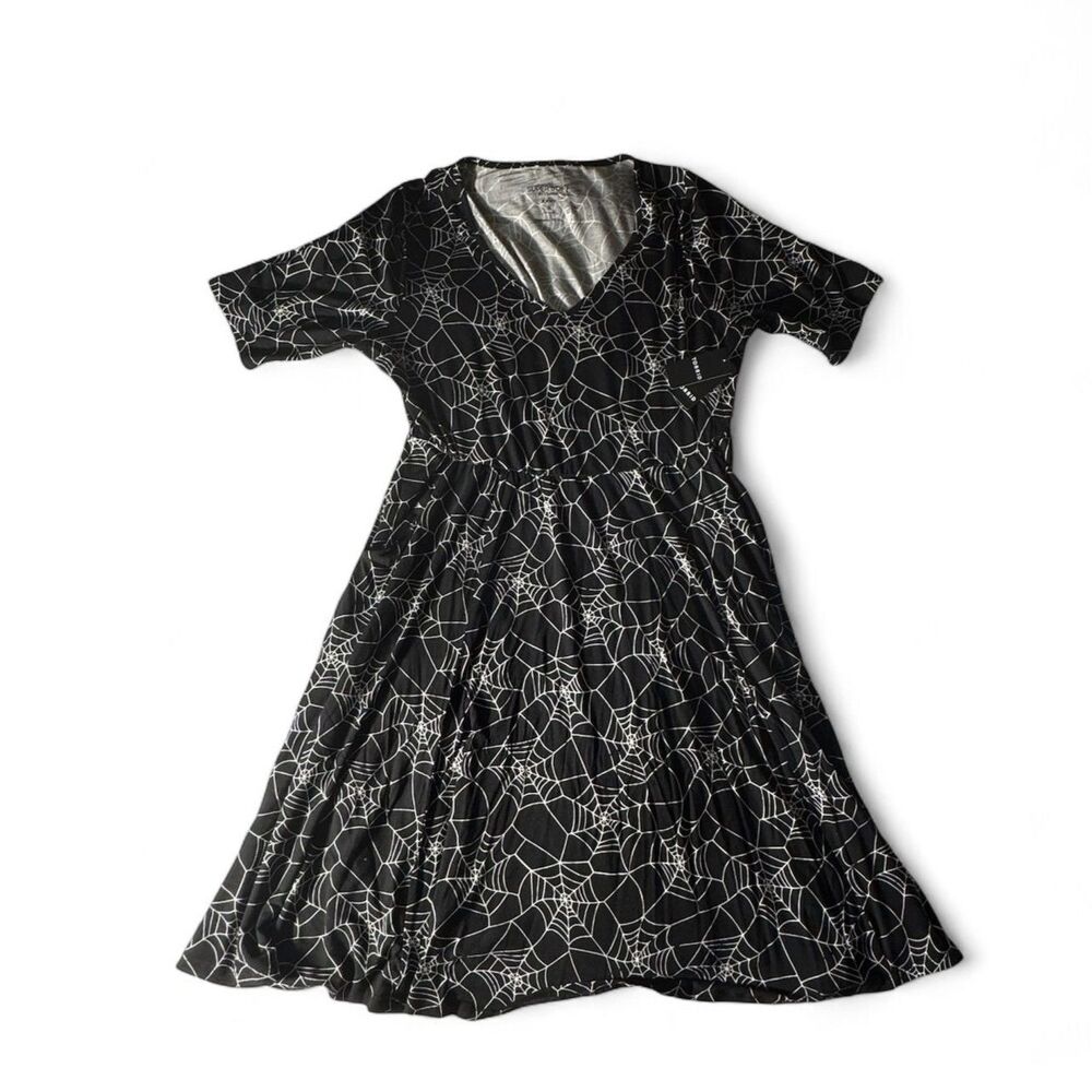 Torrid Black Spiderweb Fit & Flare Dress Size 0 NWT Halloween Gothic Alt Witchy